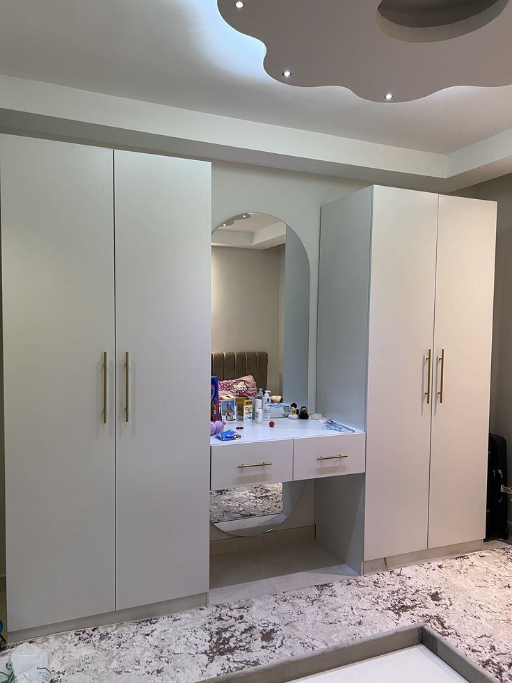 Wardrobe 1